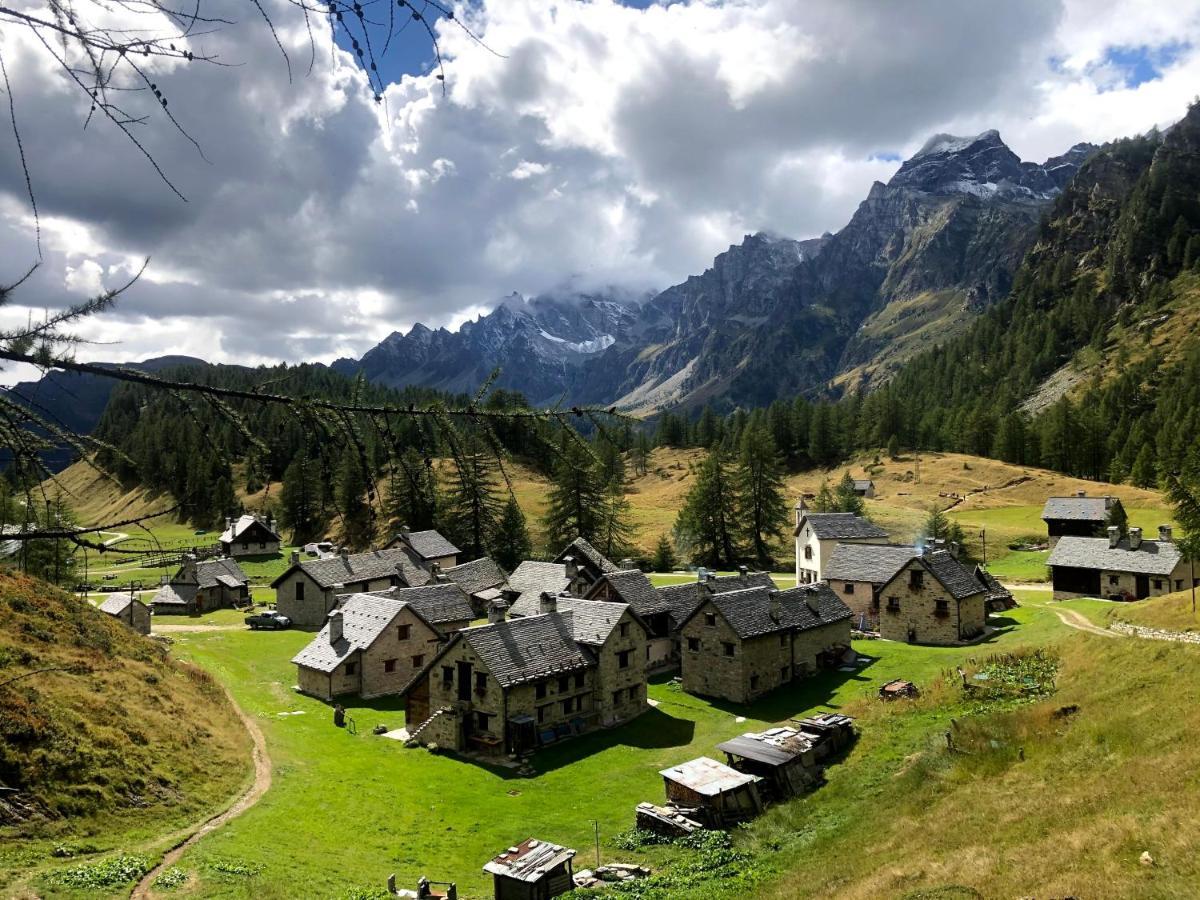 Giuditta Freecarpark&Garden Domodossola Eksteriør bilde
